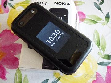 Nokia 2660 Flip 4G + batteria scorta nuova