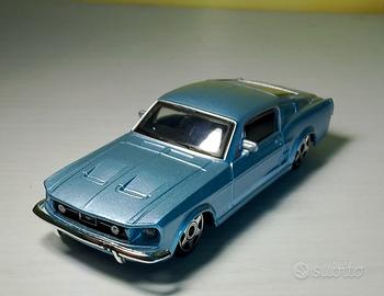 Modellino Ford Mustang GT 1/43