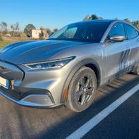 Mustang Mach-E Standard range - 269cv