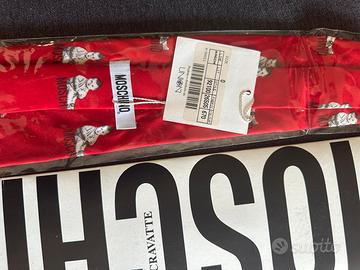 Cravatta Moschino
