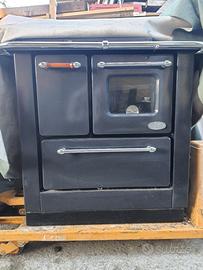 stufa/cucina a legna 