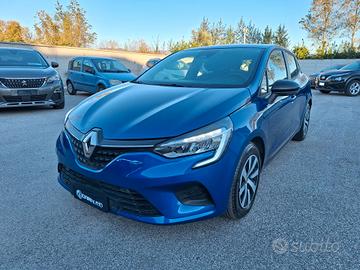 Renault Clio 1.0 TCe 90cv Equilibre NAV - 2023