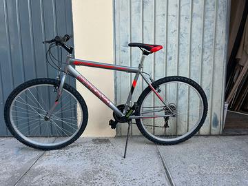 MTB GIRARDENGO 26" BICICLETTA NUOVA.