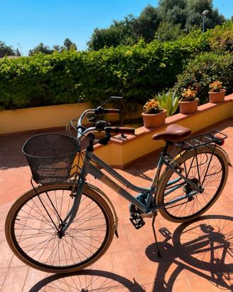 bicicletta da passeggio Via Veneto