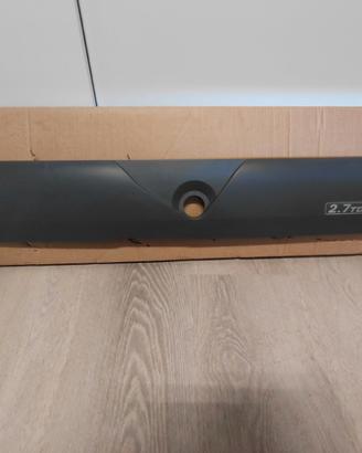 Fascione portellone nissan terrano 2