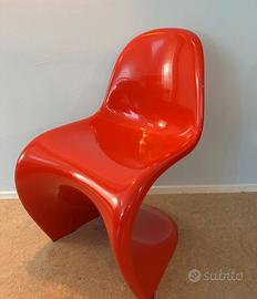 VITRA 2 VERNER PANTON in resina Rosso lucido