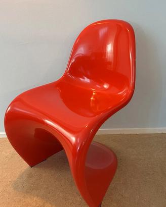 VITRA 2 VERNER PANTON in resina Rosso lucido