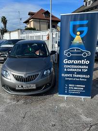 Lancia Ypsilon 1.0 FireFly 5 porte S&S Hybrid Gold