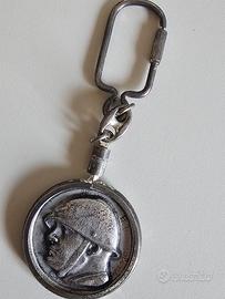 Portachiavi vintage Benito Mussolini 