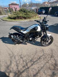 Benelli Leoncino 125