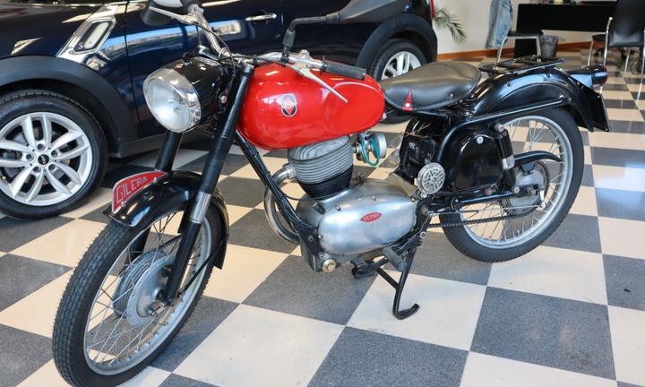 Gilera 150 Turisma/Sport