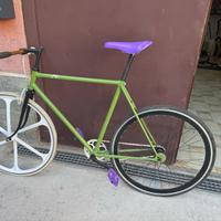 Fixed bike, pezzo unico