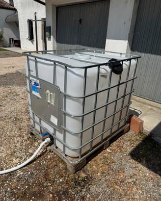 Cisterna IBC 1000 litri