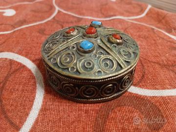 porta pillole vintage