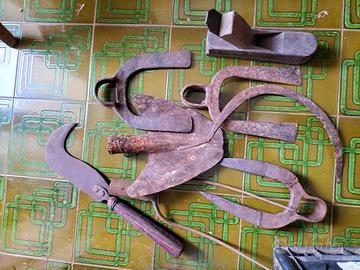 Antichi strumenti per agricoltore