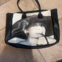 👜 Borsa donna nera con stampa artistica