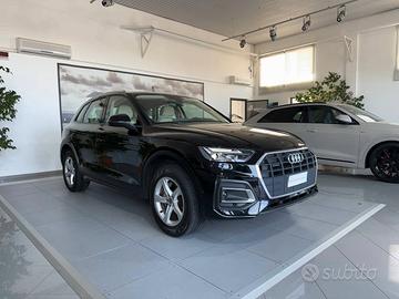 Audi Q5 40 TDI 204 CV quattro S-tronic Business Ad
