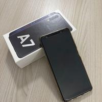 SAMSUNG Galaxy A7