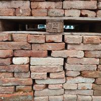 Mattoni vecchi