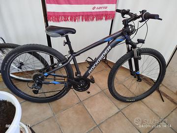Bicicletta Rockrider ST 100
