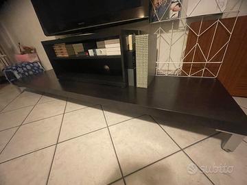 Mobile tv basso