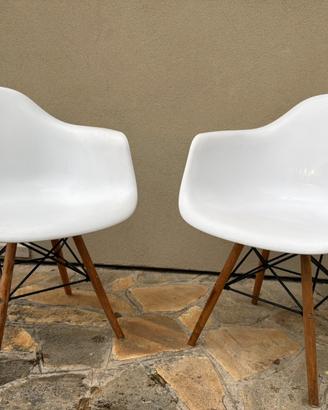 coppia sedie Eames Plastic Armchair DAW 