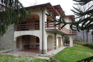 Villa a Montemignaio, via Cerreto, 6 locali