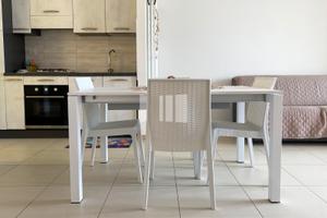 Appartamento a 80 mt dal mare con terrazzo