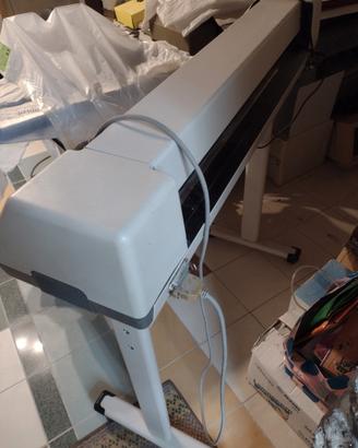 Plotter con carrello autonomo