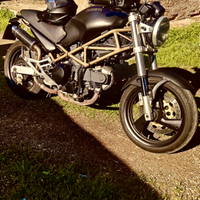 Ducati Monster 600