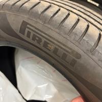 2 Gomme quasi nuove - Pirelli - 215, 55, r18