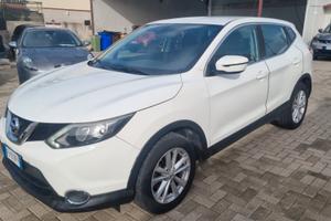 Nissan Qashqai 1.5 dCi Visia