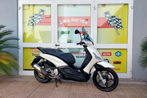 Piaggio Beverly 350