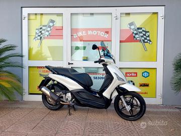 Piaggio Beverly 350