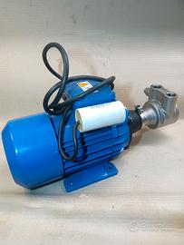 Motore monofase con pompa NU.ERT
