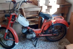 Motorino anni 70 da restaurare