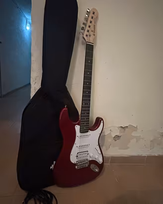FENDER SQUIER  DEBUT SERIES STRATOCASTER ELETTRICA