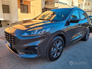 Ford kuga ST line 1.5 120 cv automatica 