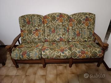 Divano a 3 posti più poltrona a 1 posto