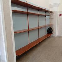 scaffalatura per negozio 