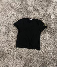 👕 T-shirt Stone Island Nera con Badge - Taglia S 👕