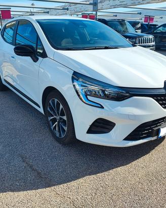 Renault Clio TCe 90 CV 5 porte Techno