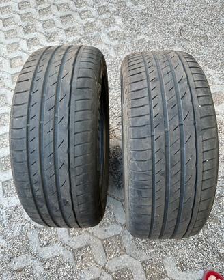 Gomme 225/55 17