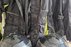 Giacche e caschi moto