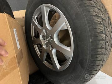 Cerchi in lega 17 e gomme invernali audi q5