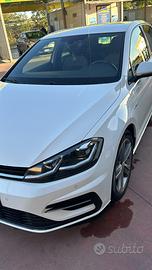 Golf 1.6 TDI R-Line Sportline
