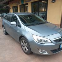 Opel Astra 1.7 CDTI 110CV Sports Tourer Cosmo