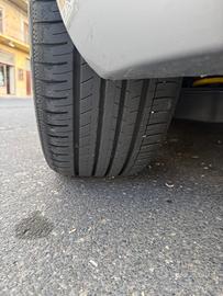 gomme yokohama bluearth GT