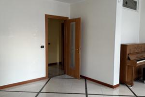 Casa accostata