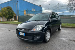 Ford Fiesta 2007 - 1.2 benzina Neopatentati